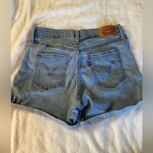 Levi Jean Shorts
